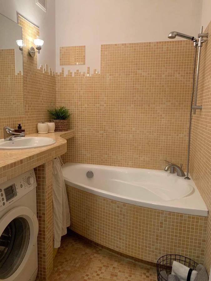 Apartment 23 *